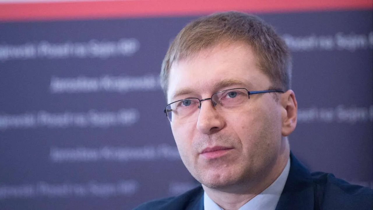 Maile z pogróżkami dla polityków Zjednoczonej Prawicy. Lisiecki: nie jestem jedynym, który je otrzymał