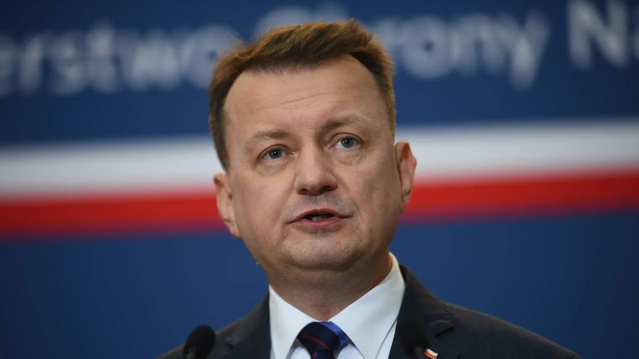 Rozdźwięk Lewicy w sprawie dymisji ministra Błaszczaka. Żukowska nie wiedziała, co odpowiedzieć