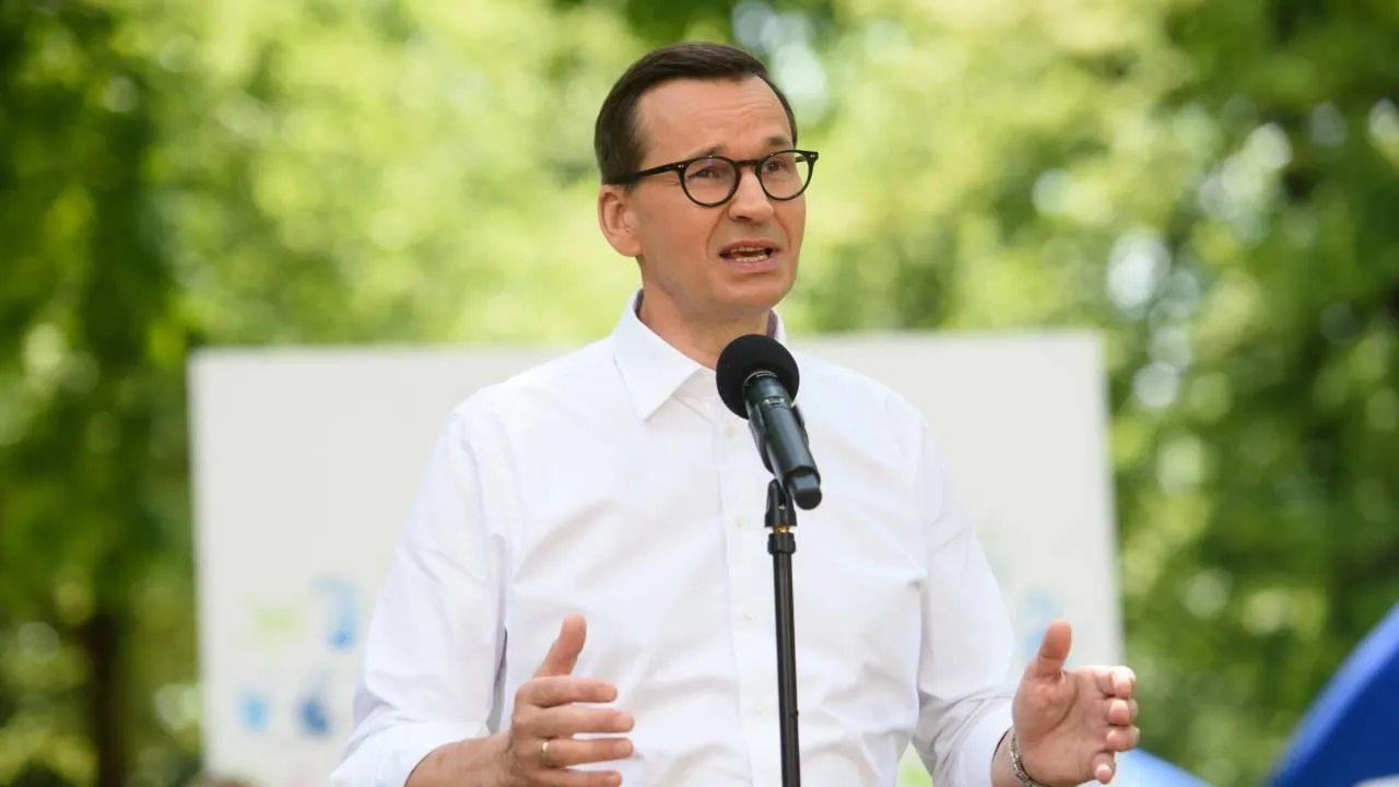 Premier: Kościół jest całkowicie oddzielony od państwa