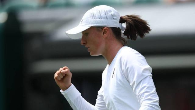 Iga Świątek po raz pierwszy w karierze dotarła do ćwierćfinału Wimbledonu