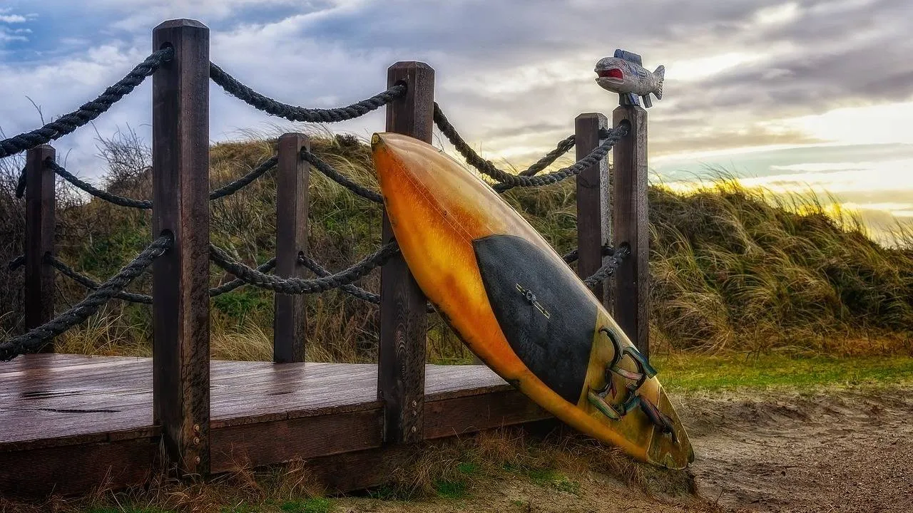 Tragiczny finał surfowania na stawie. Wyłowiono dwa ciała