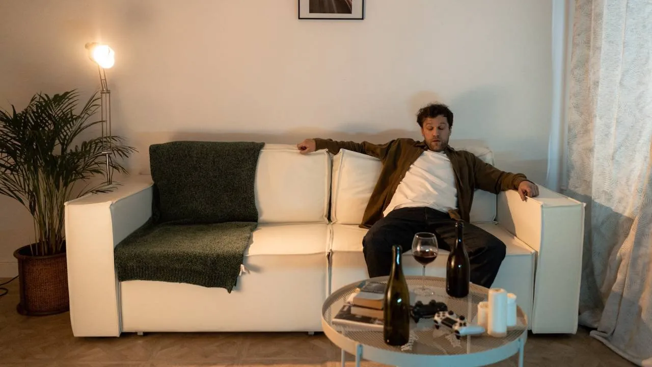 Życie bez używek. Ten trend przybiera na sile – zwłaszcza wśród młodzieży