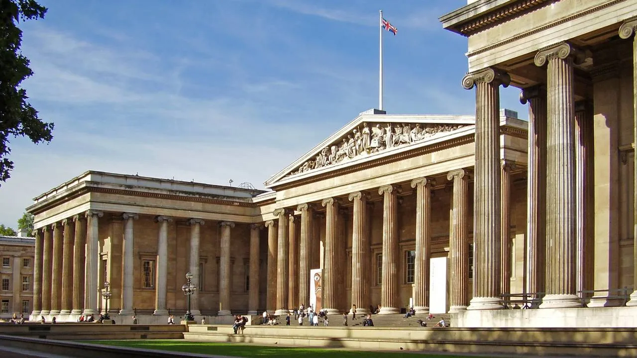 Kurator okradał British Museum. Z ekspozycji zniknęło nawet 2 tys. eksponatów