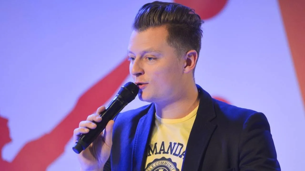 „Pan Bóg i Maryja na pierwszym miejscu”. Prowadzący „Jaka to melodia?”: potem reszta się ułoży