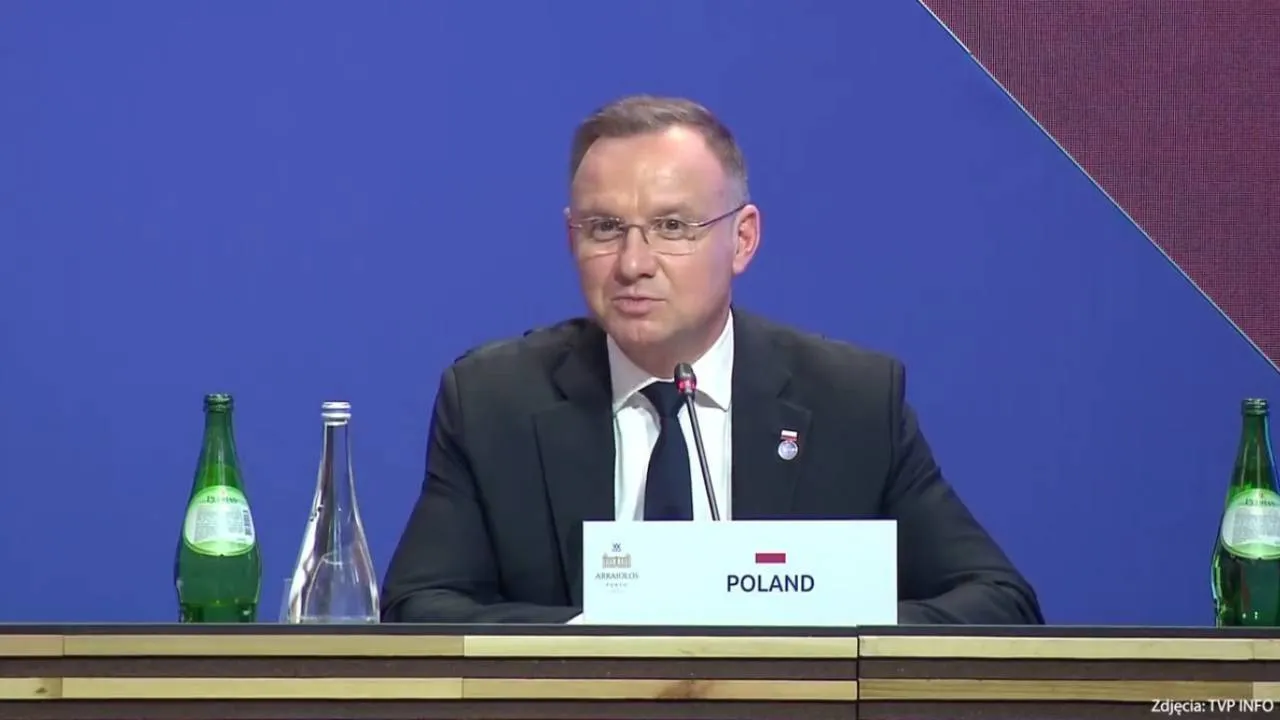 Narada w BBN z udziałem prezydenta i premiera
