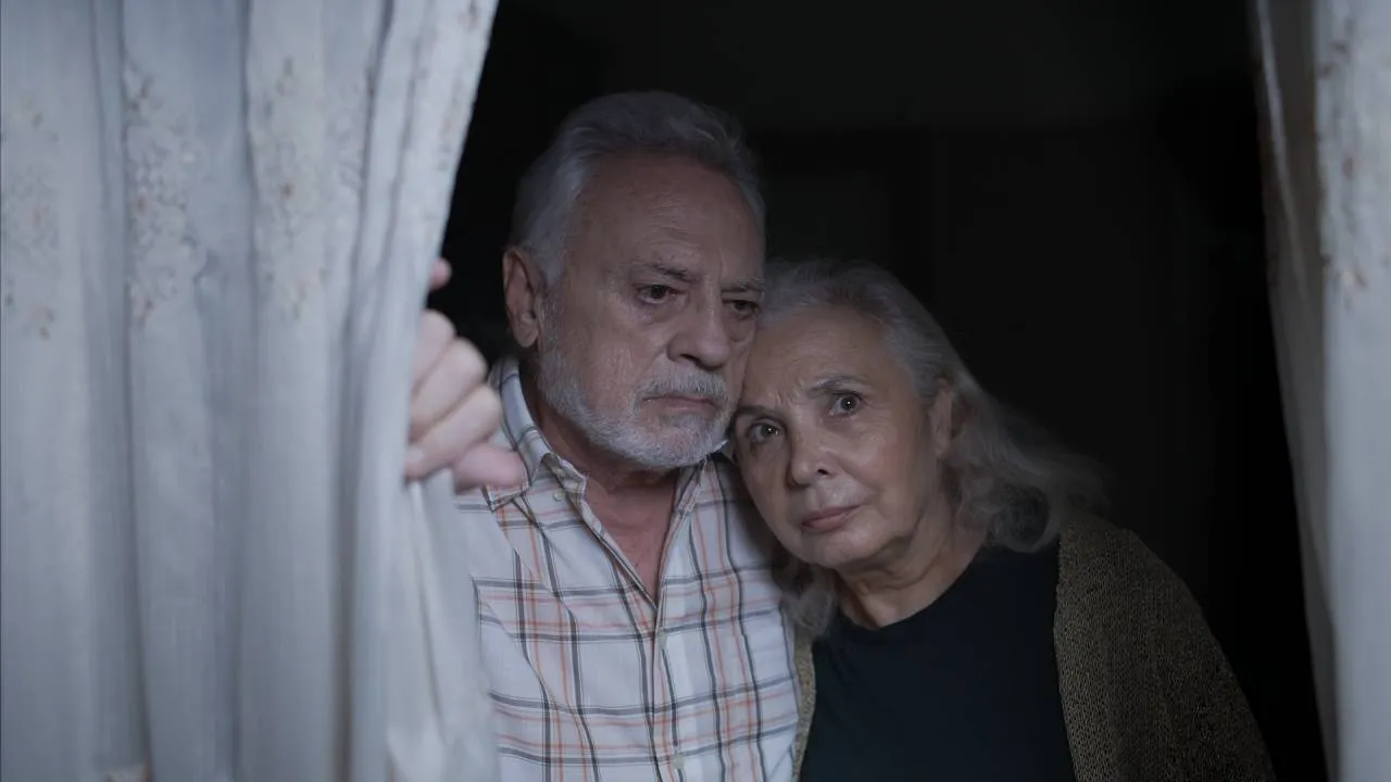 Hiszpański film "La Maldita Primavera" z Grand Prix festiwalu "Kochać człowieka". O czym jest?