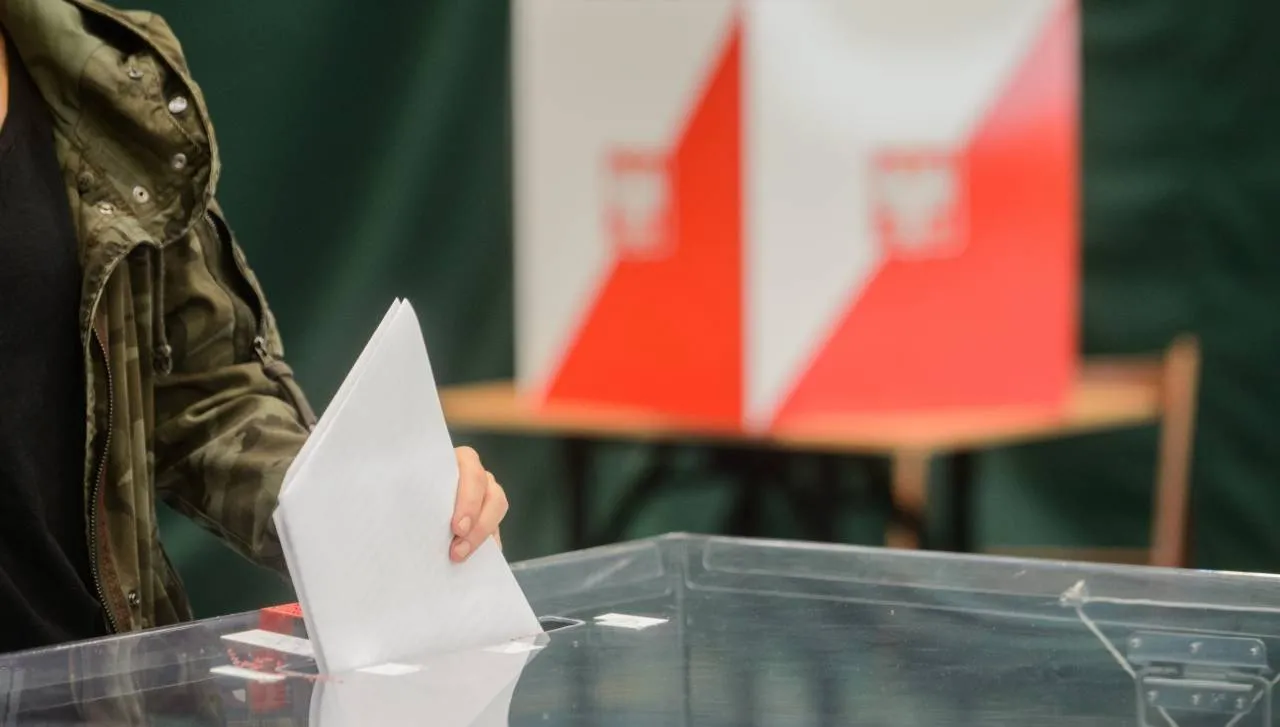 Prezydenci miast w Polsce. Ilu z nich wywalczy reelekcję?