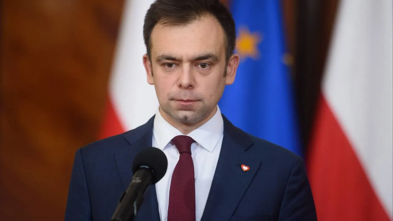 Plan KO na składkę zdrowotną. Politycy Razem nie zamierzają go popierać. "Niesprawiedliwy, chybiony pomysł"