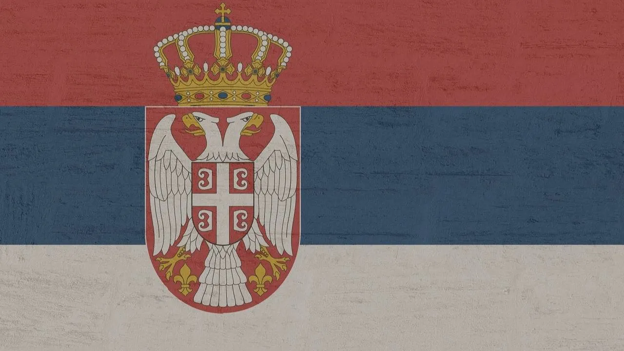 Większość młodych Serbów nie popiera demokracji