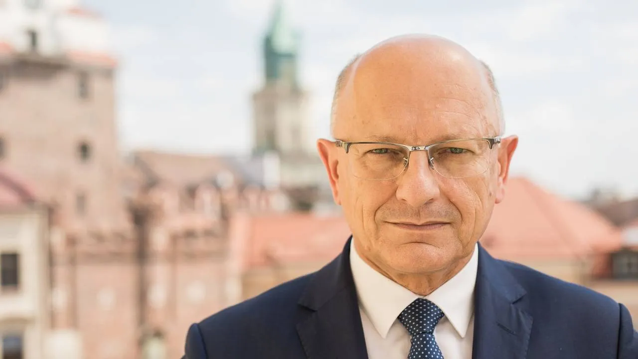 Dobry wynik Derewendy nie dał drugiej tury. Żuk ponownie prezydentem Lublina
