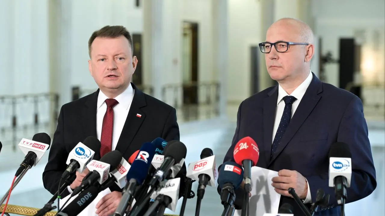 PiS przedstawił dziś pakiet dla bezpieczeństwa. Wśród propozycji - 5 proc. PKB na obronność