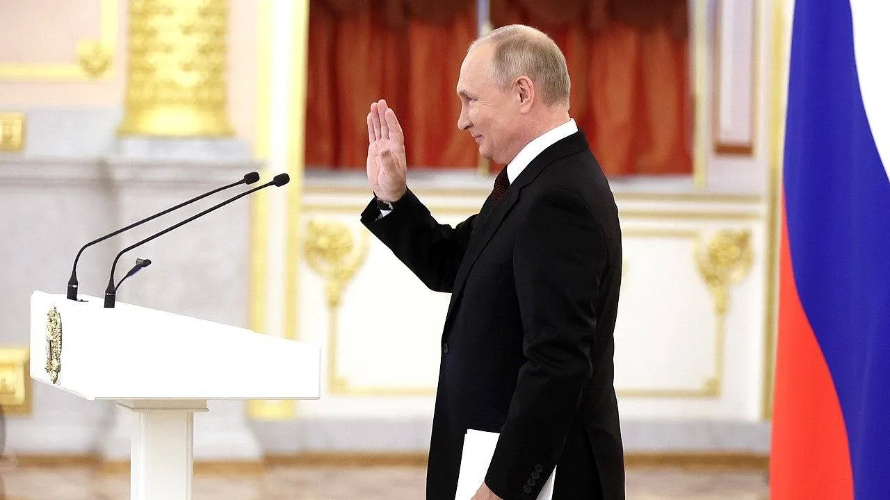 Rosja Putina zaproszona na ważną uroczystość we Francji. Dla Ukrainy miejsca nie znaleziono