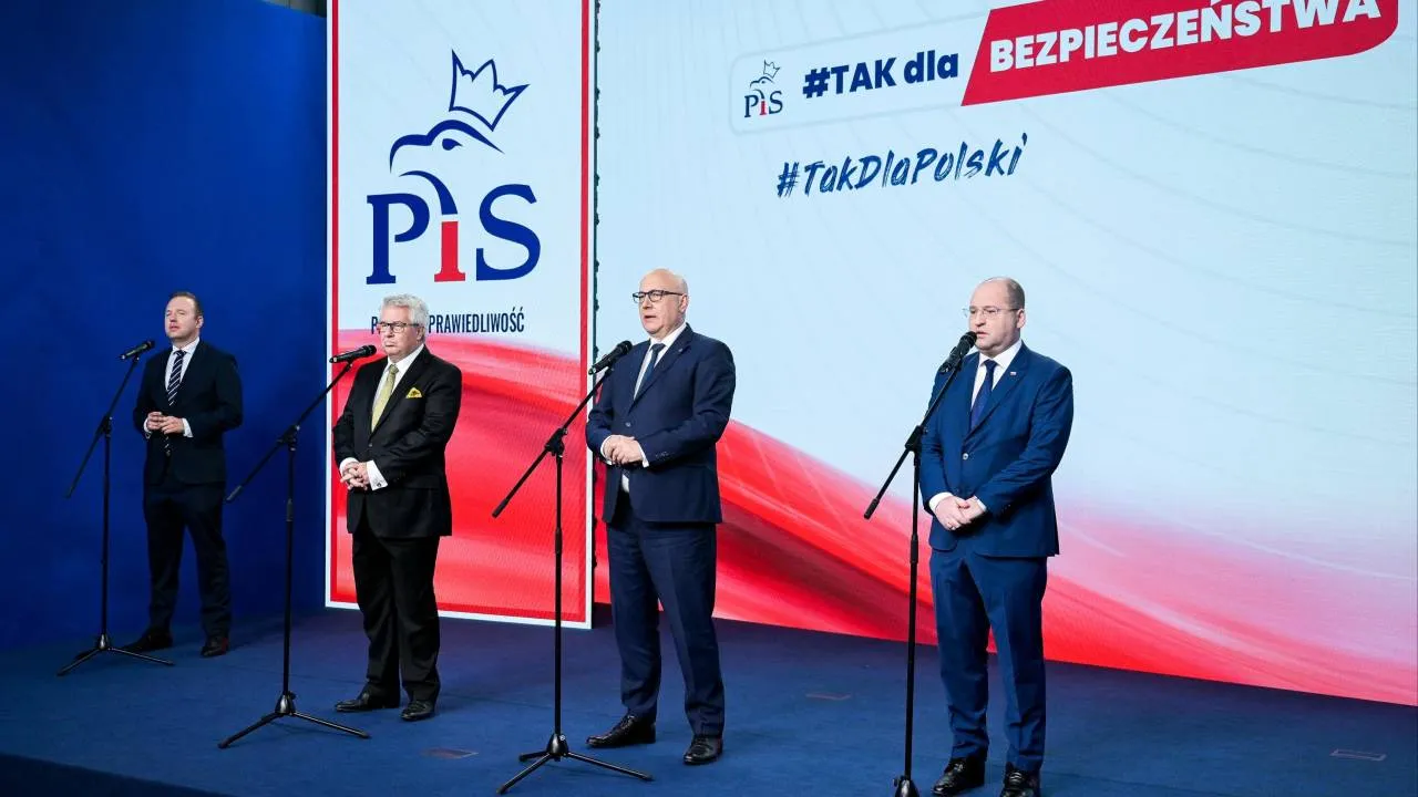 Polska będzie przyjmować 300 tys. migrantów rocznie? Bielan: Urzędy sprawdzają, gdzie stworzyć obozy
