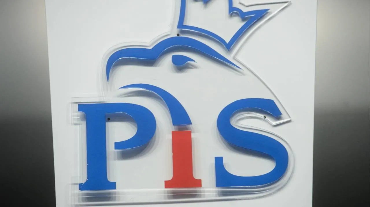 Do PE weszło wielu polityków z dalszych miejsc. Cieszyński wyjaśnia i mówi, co jest powodem