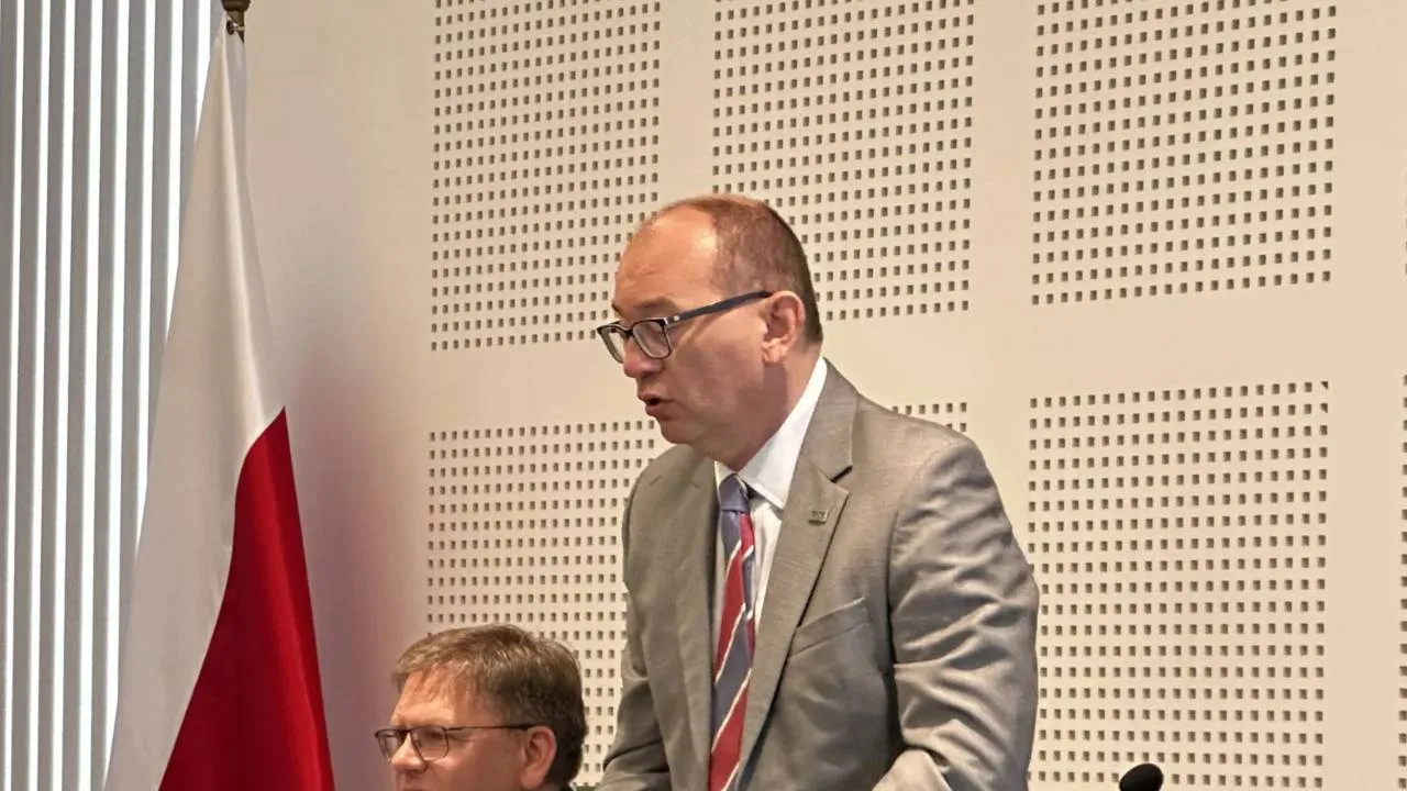 Wejście Czeszkiewicza do KRS. Sędzia Radzik dla Niezalezna.pl: Jak nie dar bilokacji, to...
