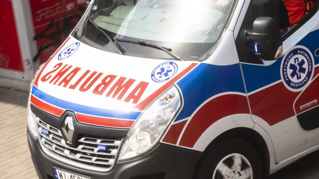 Poważny wypadek w Hucie Katowice. Jeden z pracowników znacznie poparzony