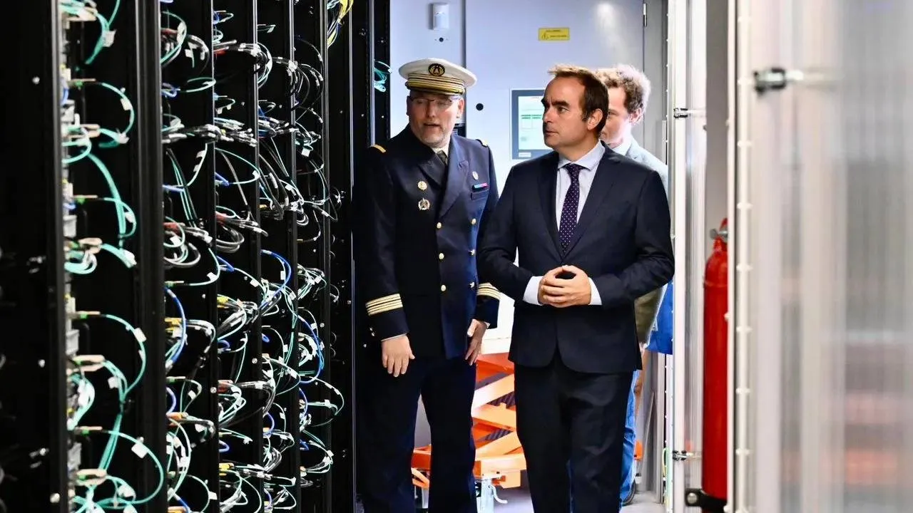 Pałac Elizejski podał nazwisko nowego premiera Francji. To obecny minister obrony