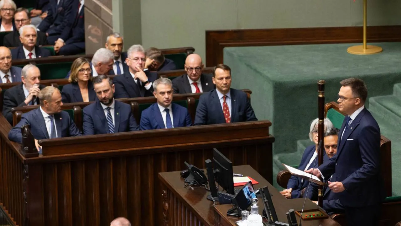 Tylko cztery partie w Sejmie. Spore spadki w koalicji rządzącej [ZOBACZ]
