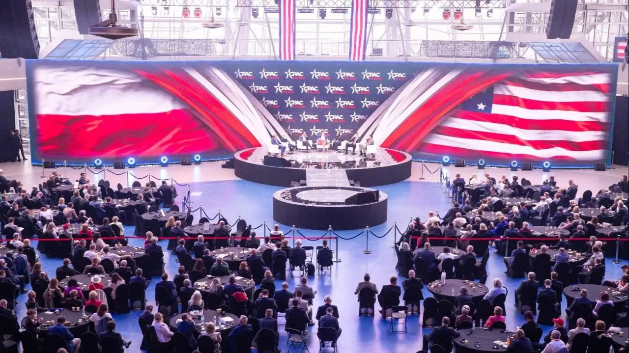 Absurd z prokuratury! Będą wzywać uczestników CPAC Polska z całego świata? Sakiewicz: "Skompromitują Polskę"