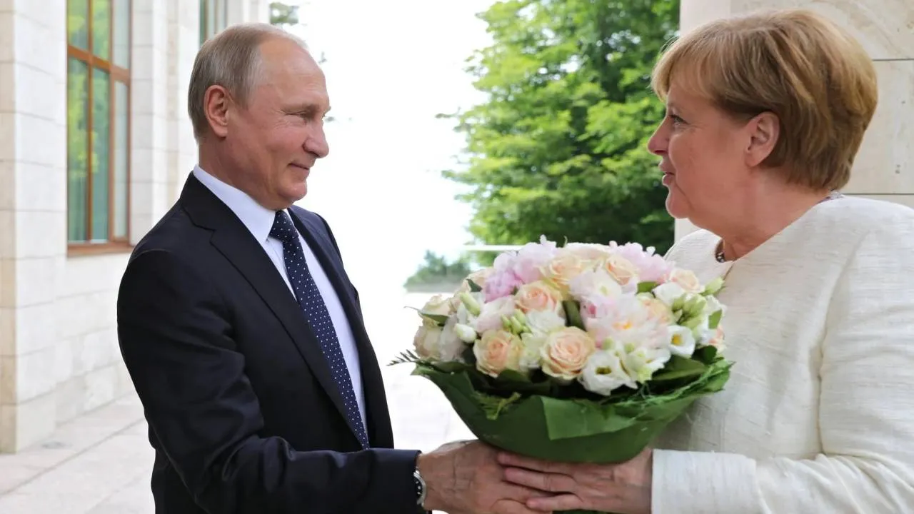 Szynkowski vel Sęk i prof. Przyłębski dla Niezalezna.pl: Za błędy Merkel płaci dziś cała Europa