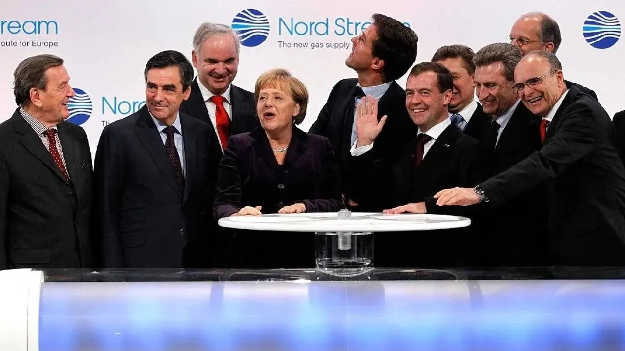"To absolutnie skrajna bezczelność!" Fogiel komentuje słowa Merkel i przypomina jak obsypywała Putina kasą