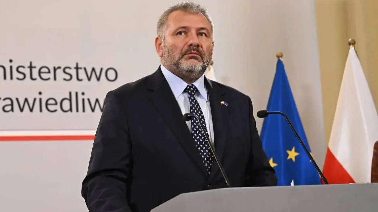 Jaka przyszłość czeka Żurka? Kaczyński: "Powinien znaleźć się na długie lata w państwowych zakładach karnych"