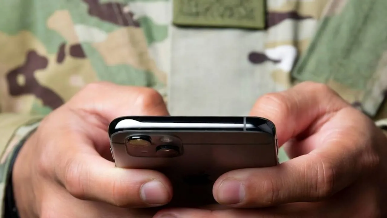 Signal w wojsku? Były wiceszef MON: Może dojść do wycieku tajnych informacji