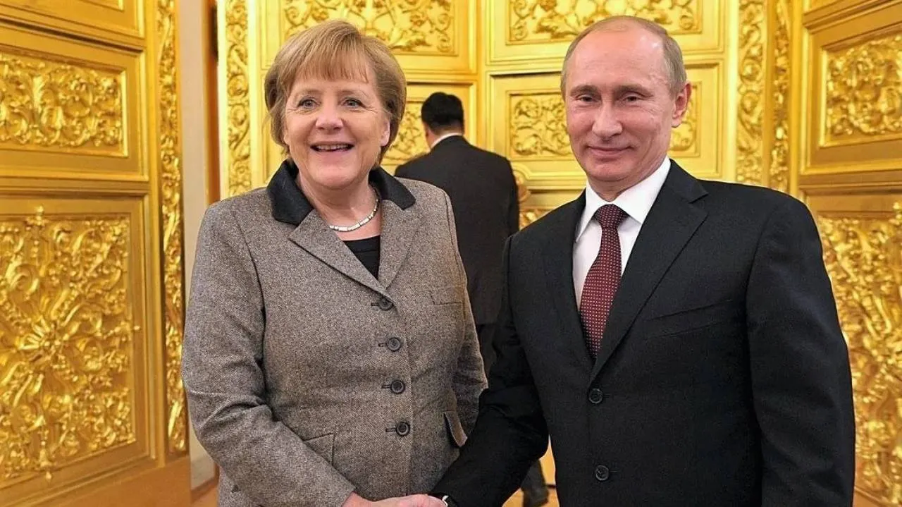 Niemcy miały szkolić rosyjską armię i przekazywać tajne dokumenty. Ujawniono plany Berlina