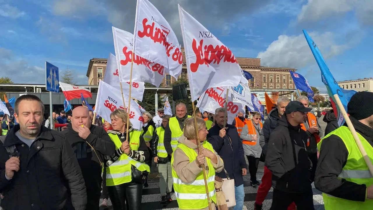 Miasto, które rząd Tuska skazuje na katastrofę. To będzie dramat dla tysięcy rodzin!