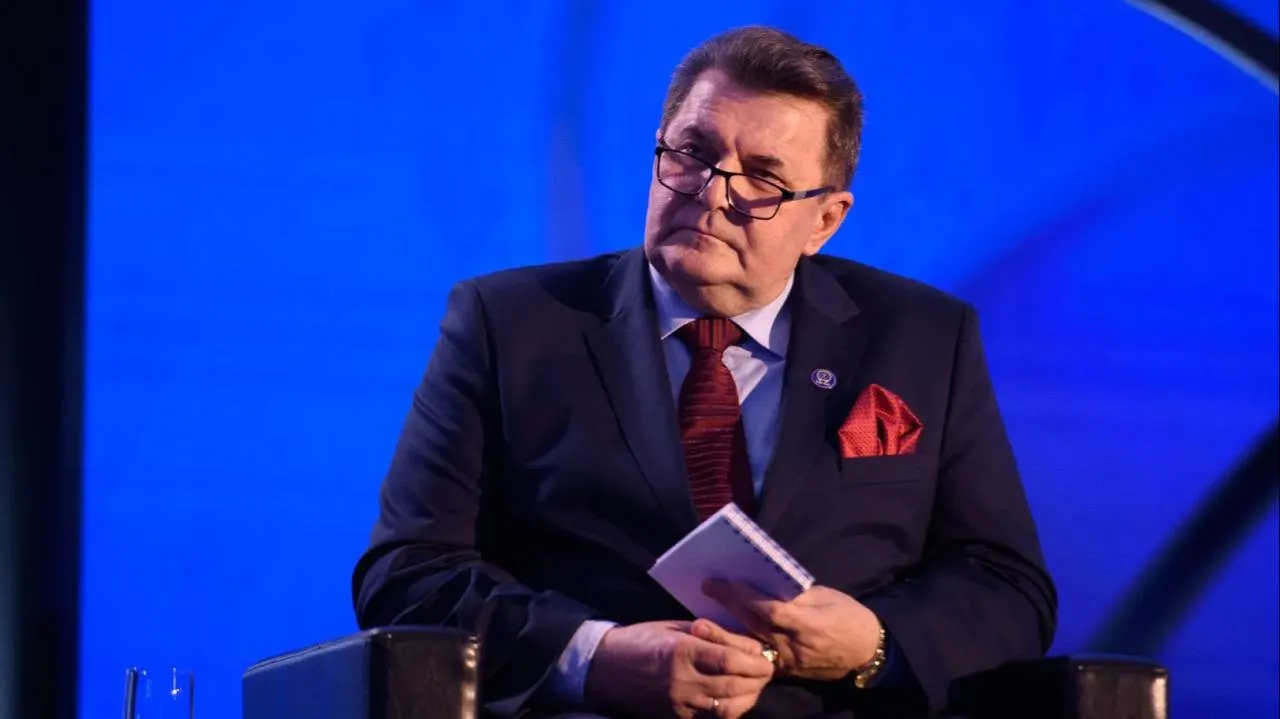 Prof. Krysiak o planie Bachmanna: „To nawoływanie do przemocy”. Ekonomista ostrzega przed skokiem na NBP