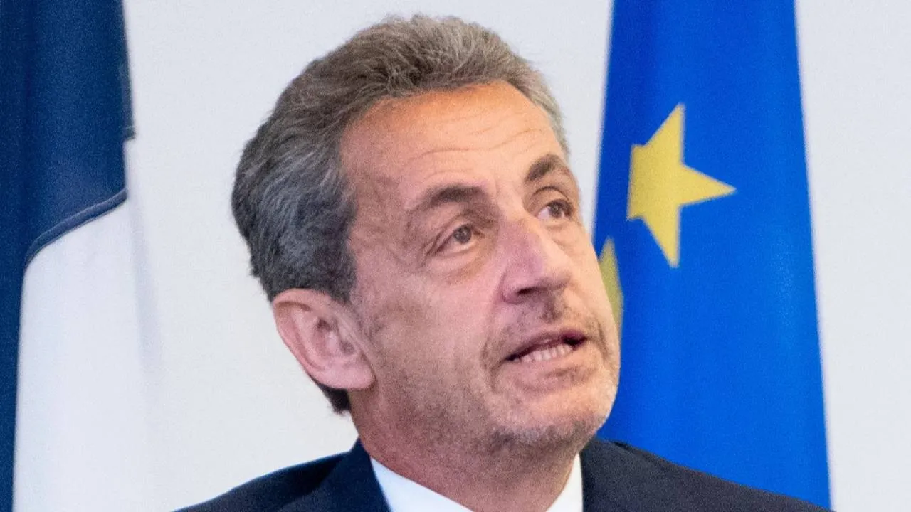 Za tydzień Sarkozy rozpocznie "odsiadkę"