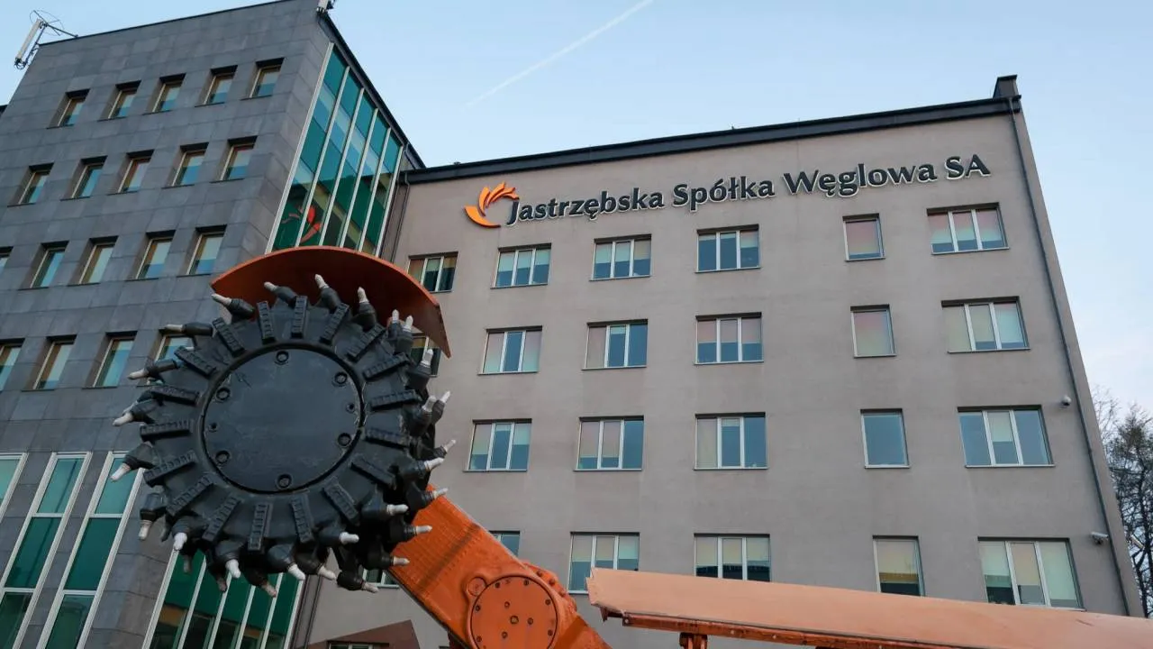 Związkowcy wyszli na ulicę. Strategiczna spółka jest na skraju upadku
