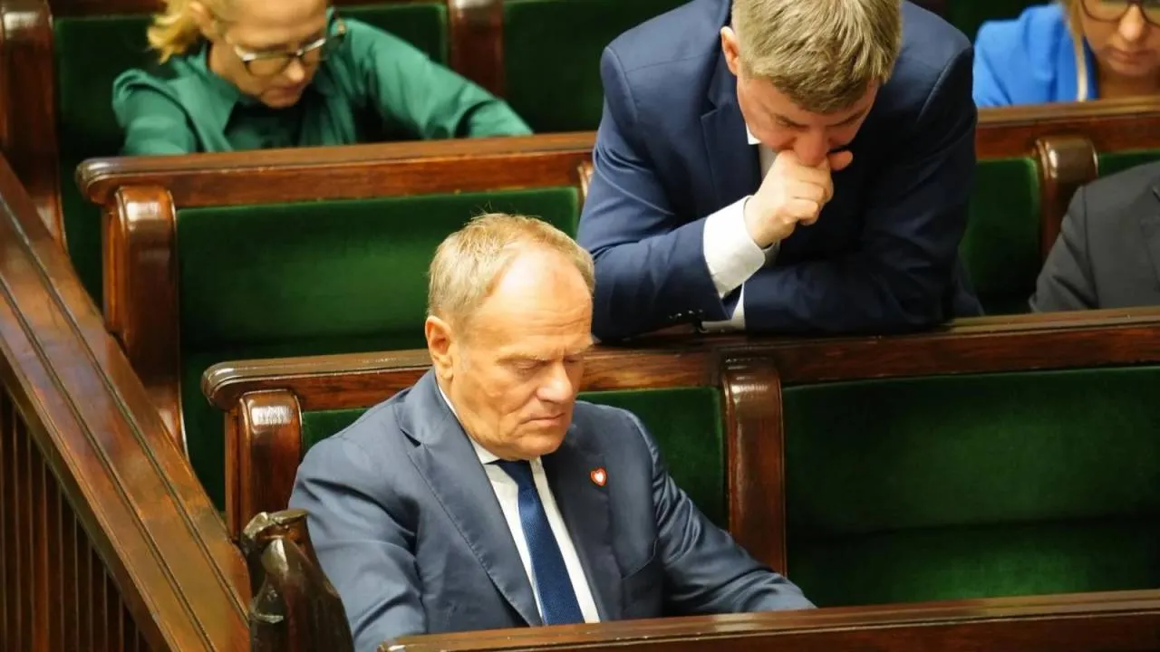 Nawet sprzyjające Tuskowi media nie znajdują pozytywów. Nie widzą nadziei dla uśmiechniętej koalicji?