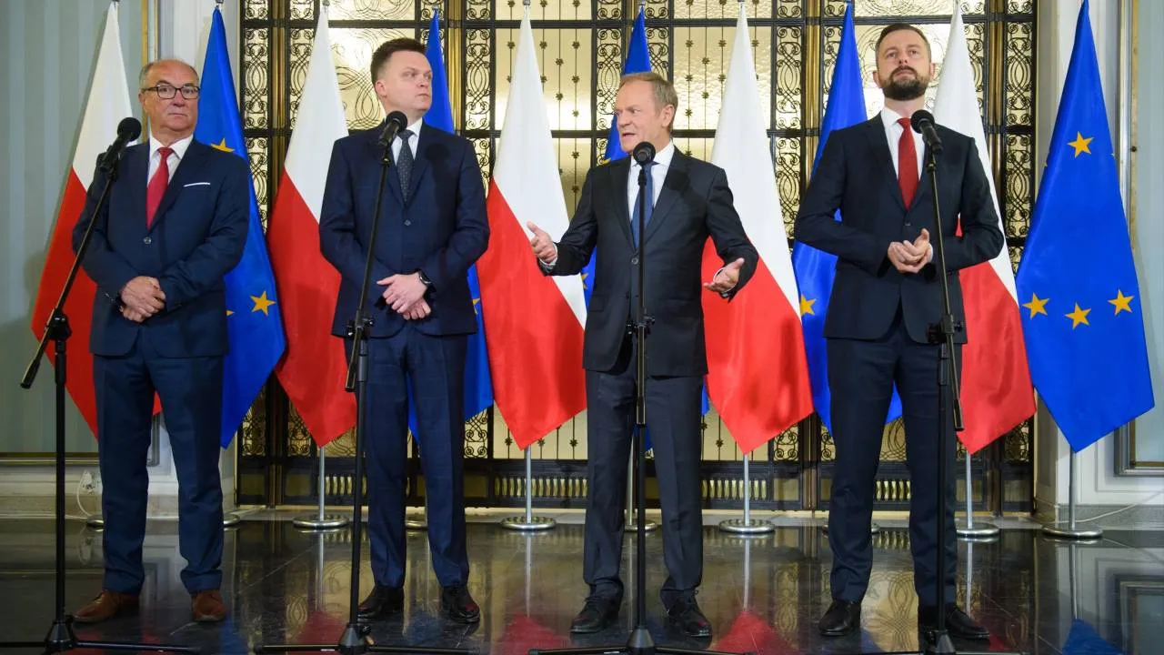 Dwa lata rządów koalicji Tuska: hamowanie inwestycji, rekordowe zadłużanie i niezrealizowane obietnice