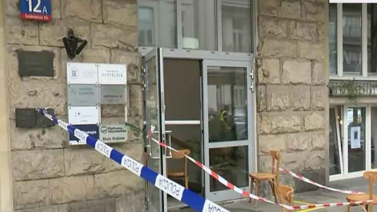 Incydent przy siedzibie Platformy Obywatelskiej. "Trzeba uważać na takie sytuacje"