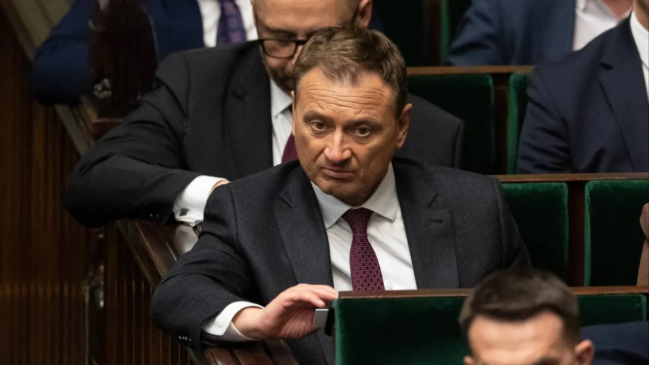 Nitras odstawiony na boczny tor. To kara za katastrofalną kampanię Trzaskowskiego