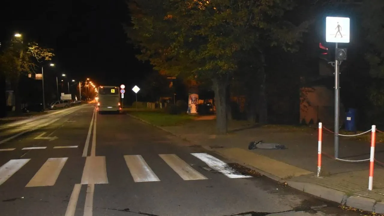 Pijany kierowca autobusu i potrącenie mężczyzny na hulajnodze. Nietrzeźwy kierujący zapłaci fortunę?