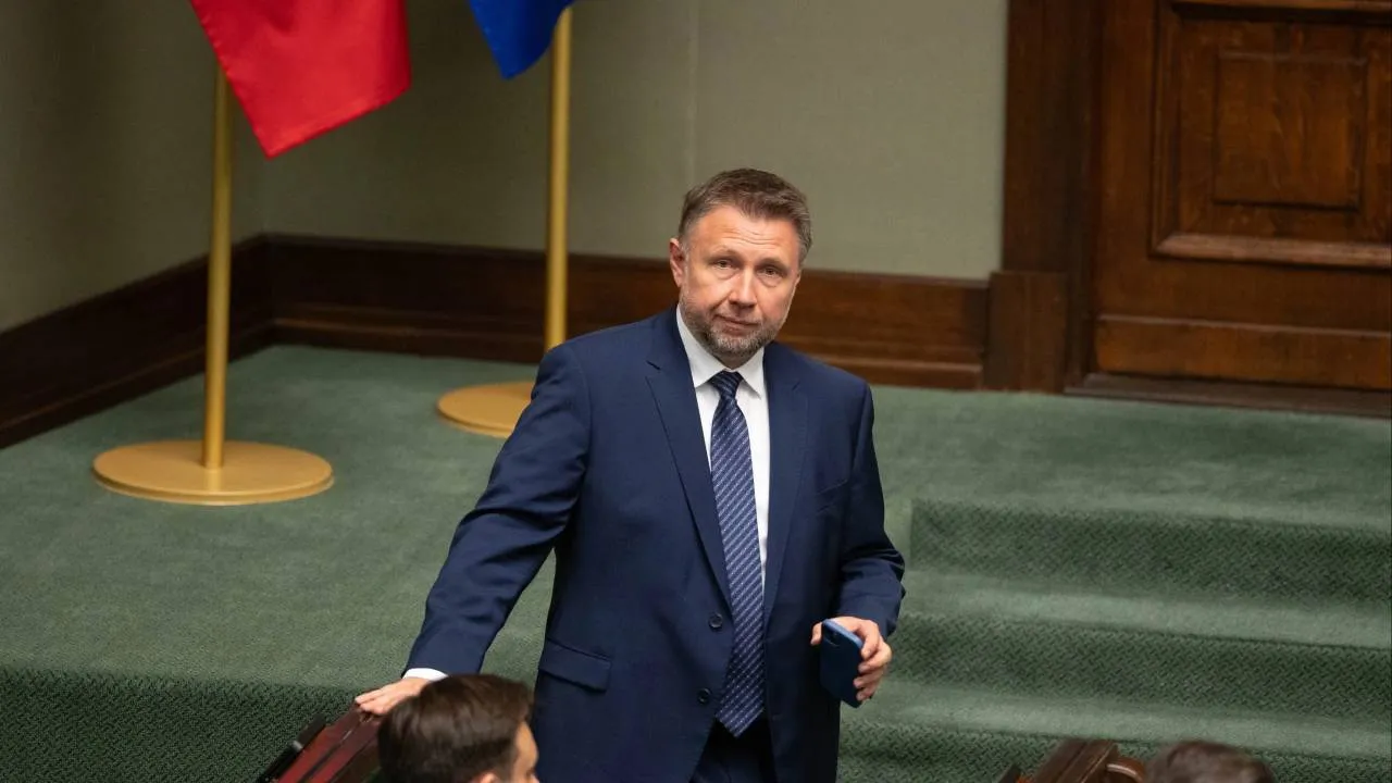 Obietnic nie spełniają, ale mają plan na poprawę sondaży. Kierwiński mówi o zmianie nazwy
