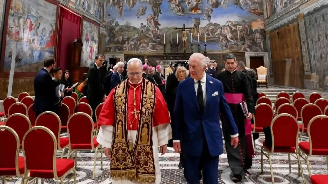 Od 500 lat nie było takiej modlitwy! Historyczne spotkanie papieża i Karola III