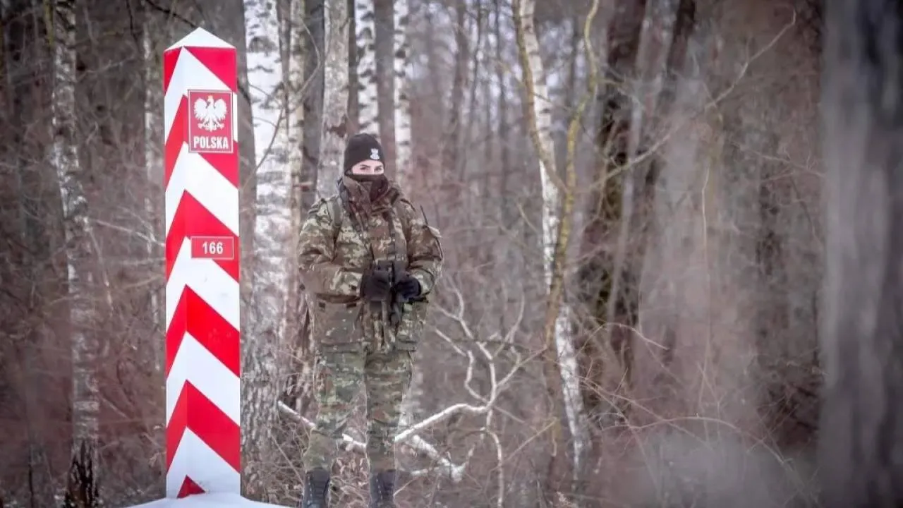 Funkcjonariuszka SG oczyszczona. Fiasko lewackich aktywistów