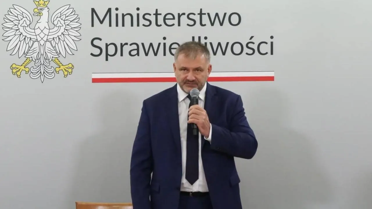 Polaków zapytano, co sądzą o działaniach Żurka. To mu się nie spodoba! [ZOBACZ]