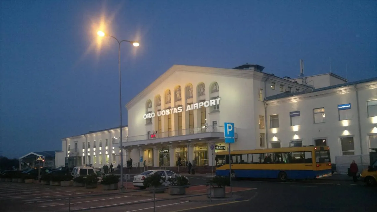Niezidentyfikowane obiekty nad lotniskiem w Wilnie