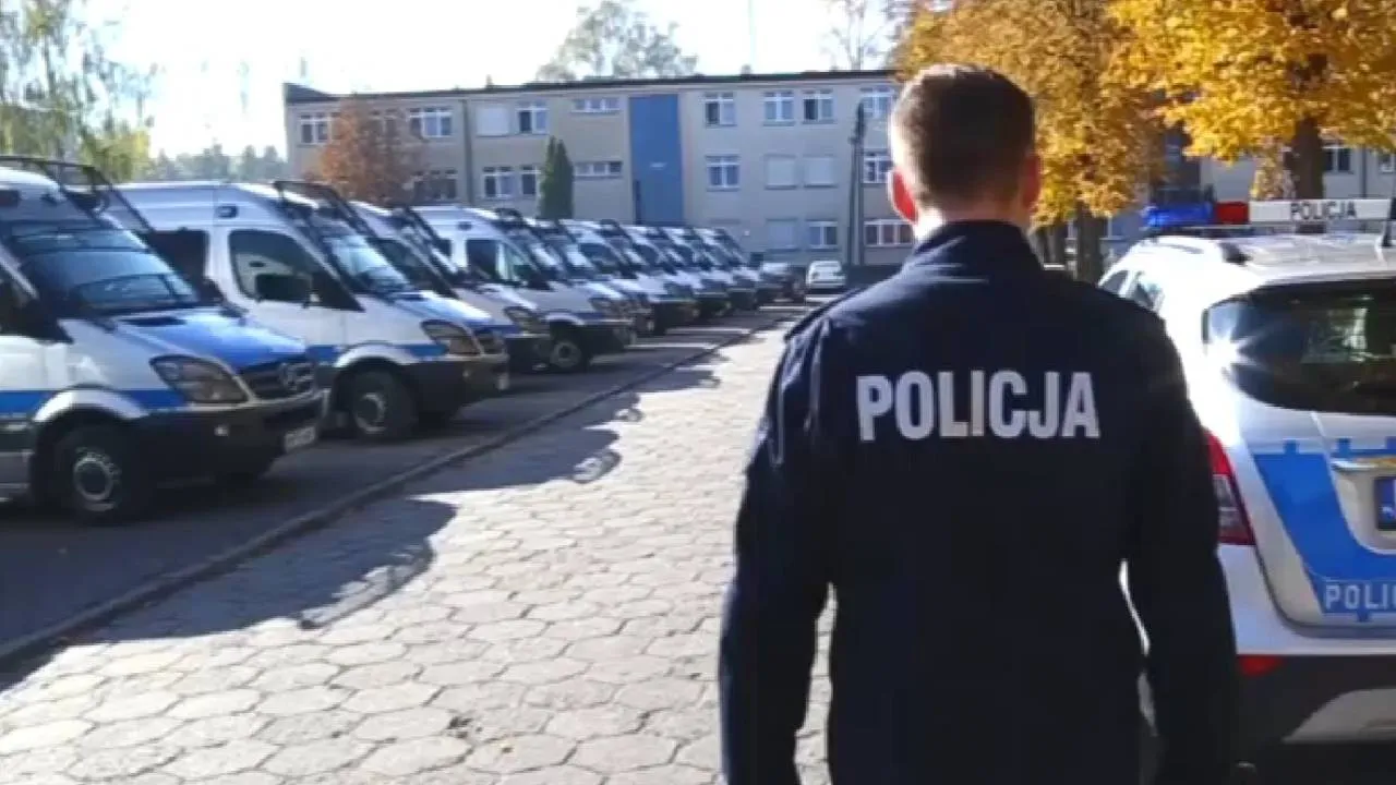 Nagrywał interweniującego policjanta. Zapłaci 5000 złotych