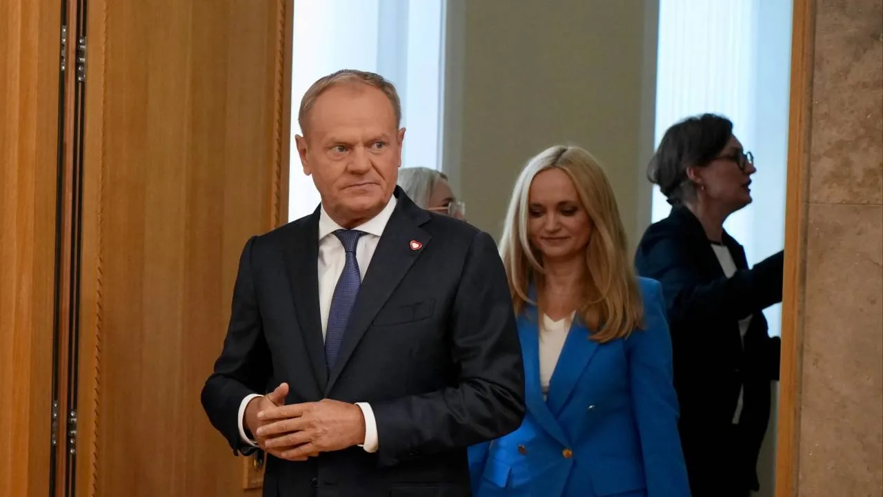 Tusk forsuje cenzorską ustawę. PiS apeluje o udział w wysłuchaniu publicznym. „Trzeba zablokować przepisy”