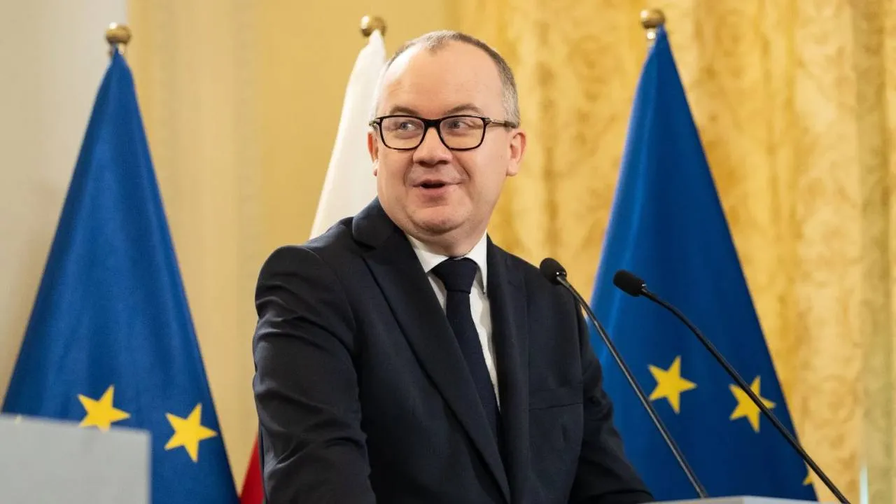 Rząd Tuska chwalony za "praworządność". Przez międzynarodową organizację, w której radzie był... Bodnar