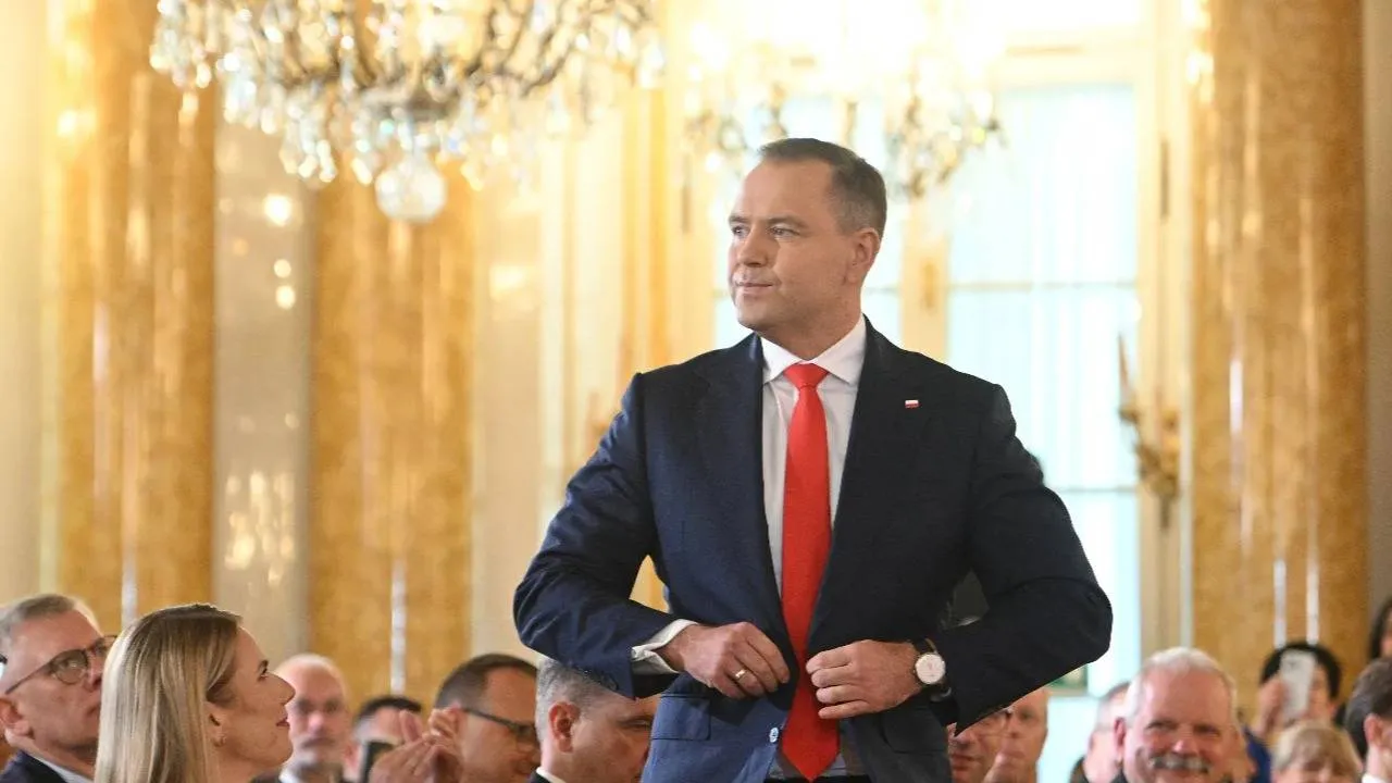 „Wyznaczanie sędziów politycznym palcem”. Rozporządzenie Żurka trafiło do TK i... prokuratury