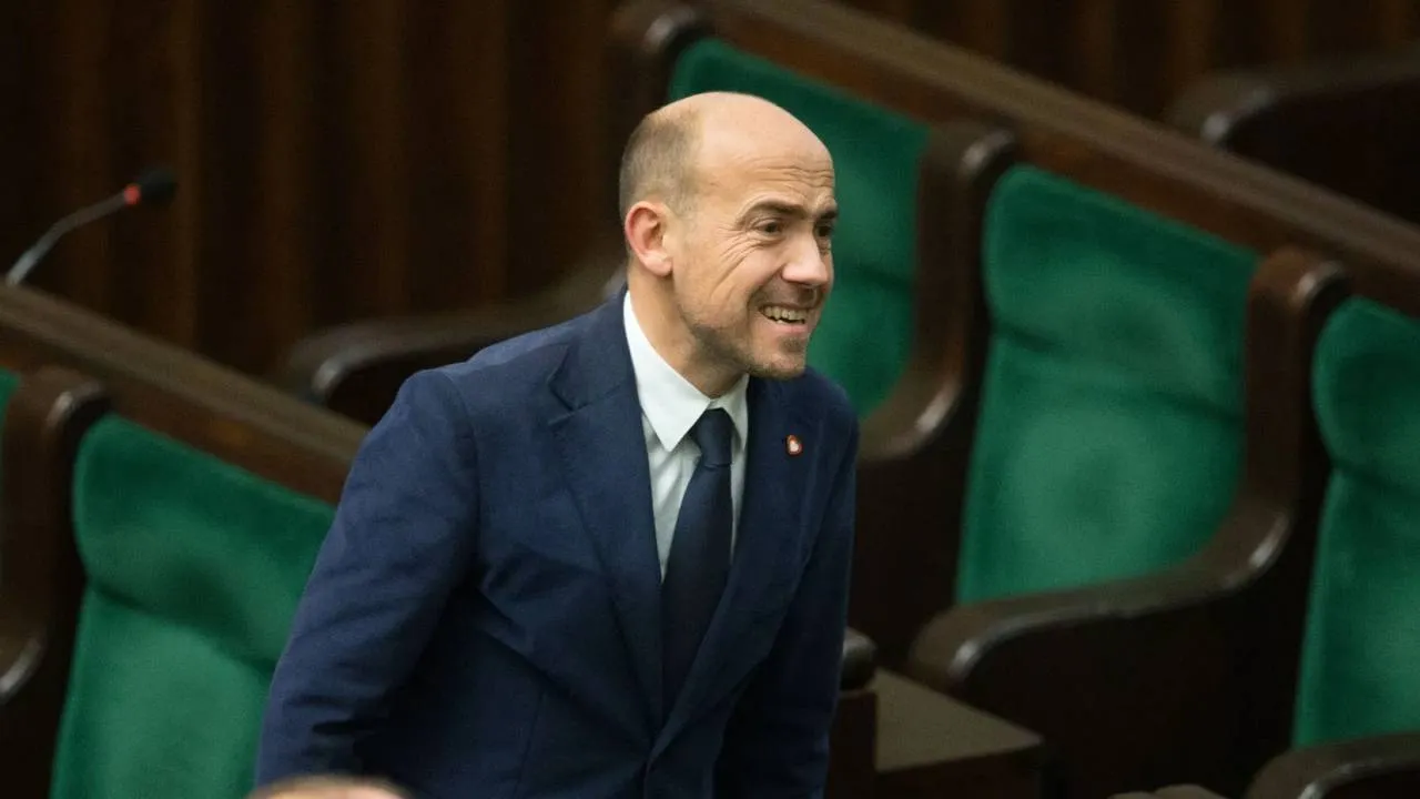 Sprawa Budki wraca do sądu. Chodzi o zniesławienie sędziego Radzika