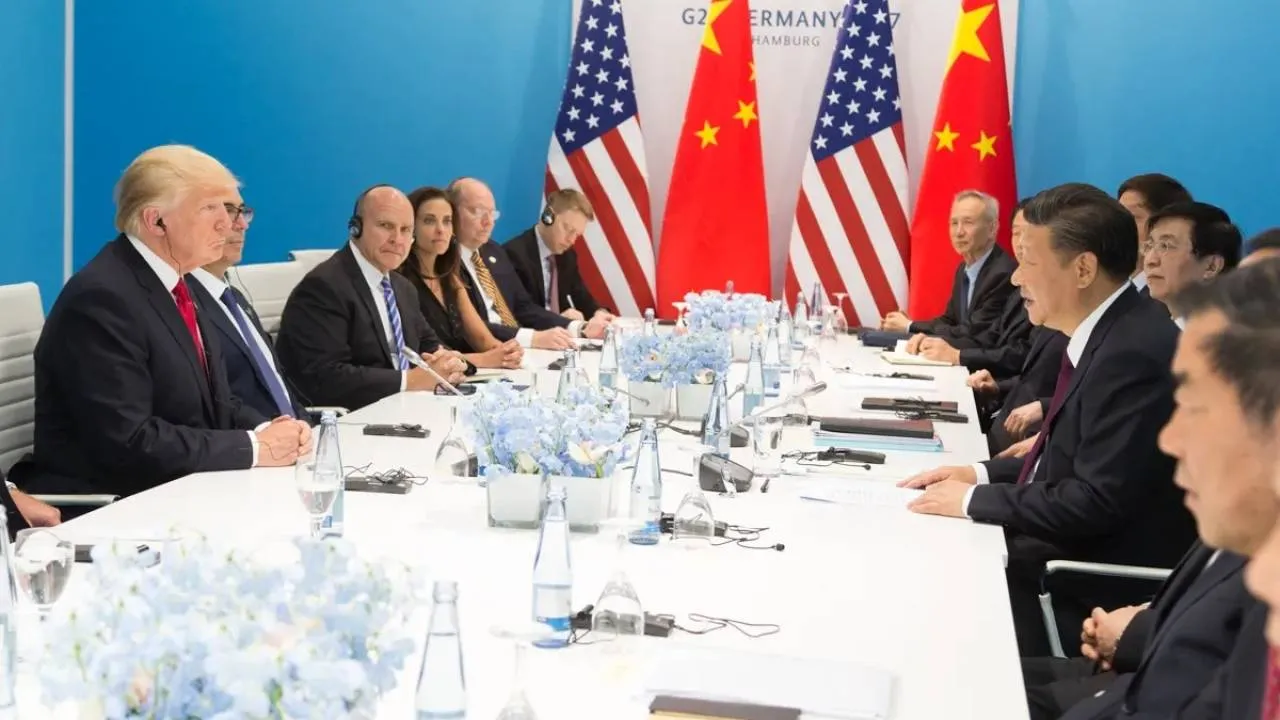 Po spotkaniu Xi - Trump. Prezydent USA zapowiada współpracę gospodarczą, ale nakazał testy broni nuklearnej