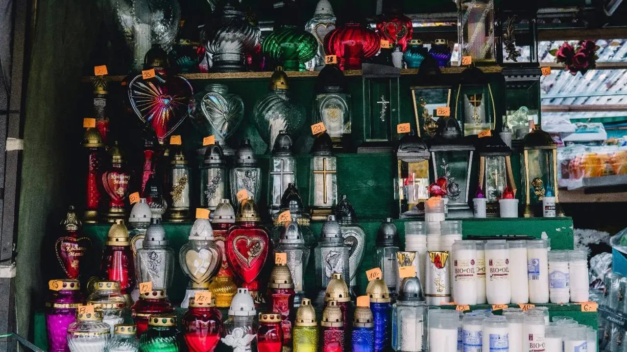 Zaskakujące podwyżki przed dniem Wszystkich Świętych