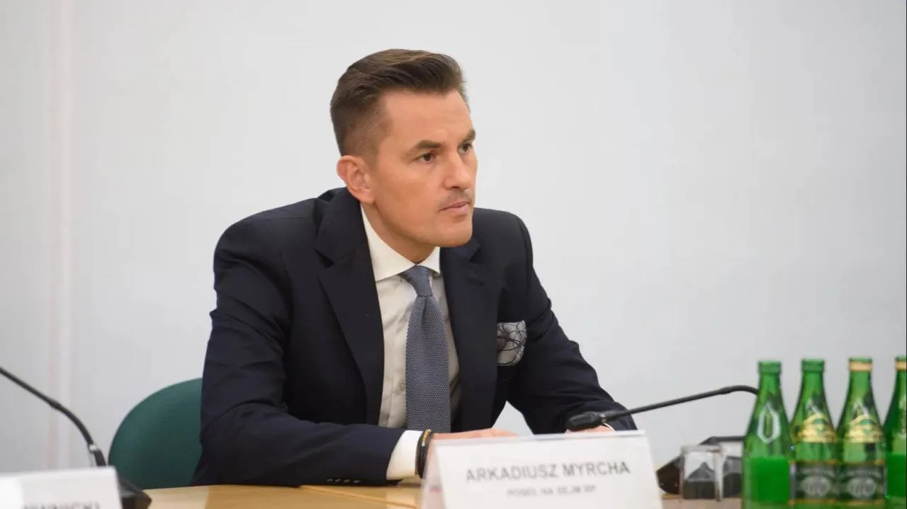 Tajemniczy ruch w wymiarze sprawiedliwości. Myrcha podpisał porozumienie, a teraz...